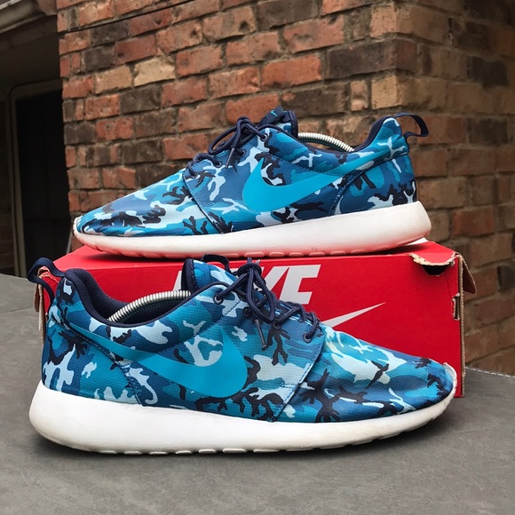 roshe one blue